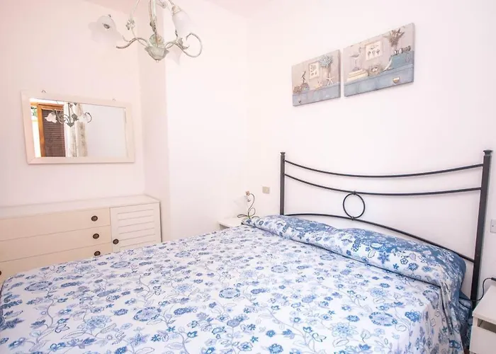 Saline Apartment Magazzini (Tuscany)